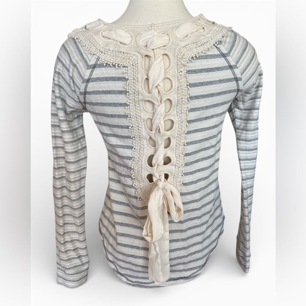 Altar'd State Gray and Cream Lace-Up Long Sleeve Top